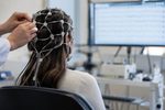 La FDA pausa nuevos pacientes en ensayos de un fármaco experimental contra epilepsia tras un hallazgo en roedores 3 Investigacion EEG en laboratorio clinico